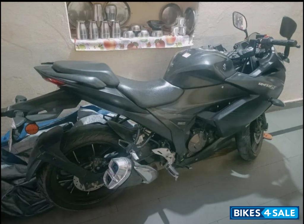 Suzuki Gixxer SF 250