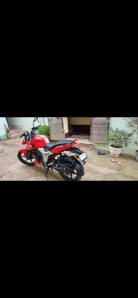 TVS Apache RTR 160 4V