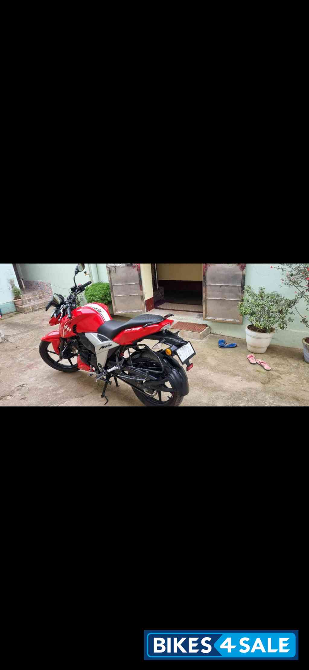 TVS Apache RTR 160 4V