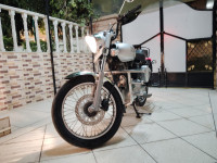Royal Enfield Bullet 350