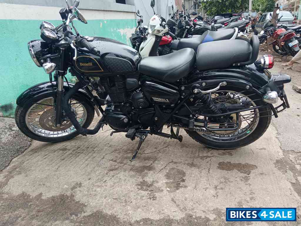 Benelli Imperiale 400