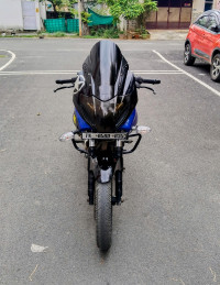 Bajaj Pulsar 220F