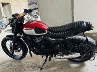 Yezdi Scrambler Dual Tone 2022 Model