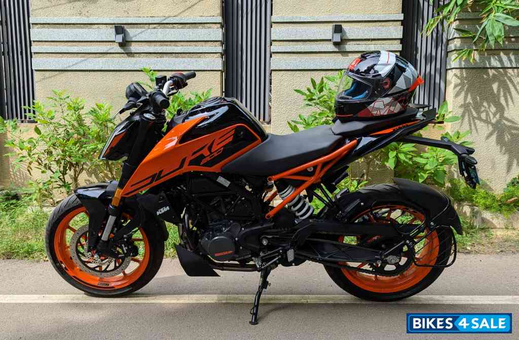 KTM Duke 200 ABS