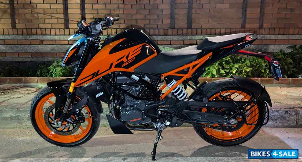 KTM Duke 200 ABS