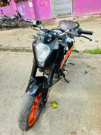 KTM Duke 200