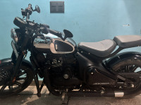 Jawa 42 Bobber Black Mirror