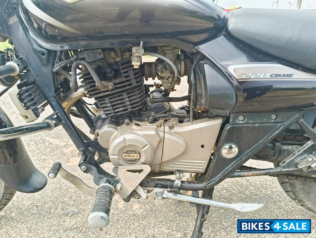 Bajaj Avenger Cruise 220