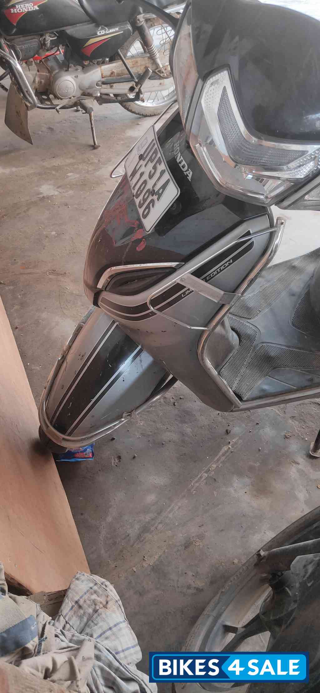 Silver And Black Honda Activa