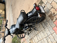 Black Royal Enfield Classic 350