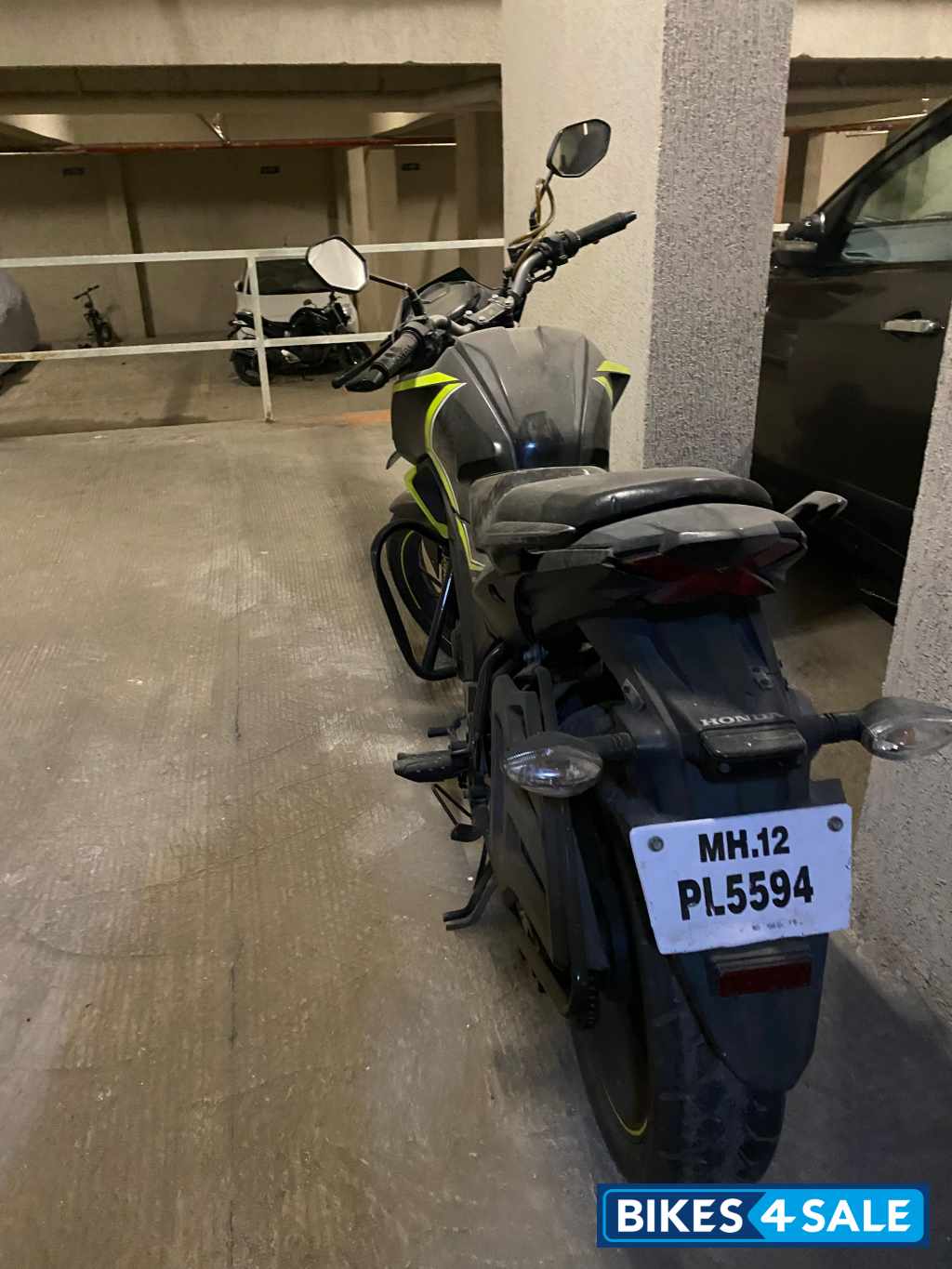 Honda CB Hornet 160R