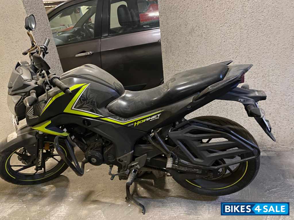 Honda CB Hornet 160R