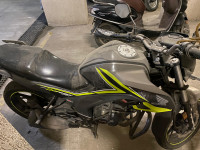 Honda CB Hornet 160R