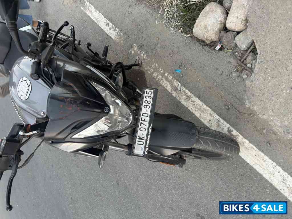 Bajaj Pulsar NS200