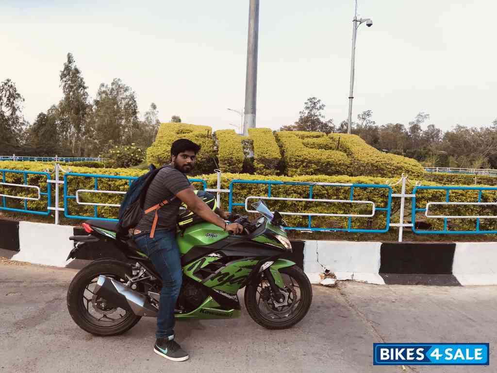 Kawasaki Ninja 300 BS6