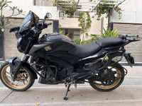 Matte Black Bajaj Dominar 400 ABS BS6