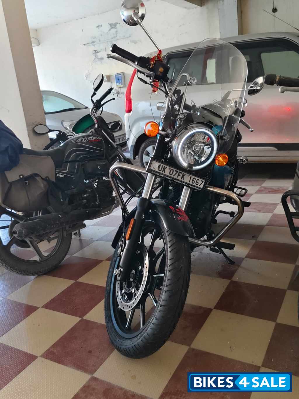 Blue Royal Enfield Meteor 350 Supernova