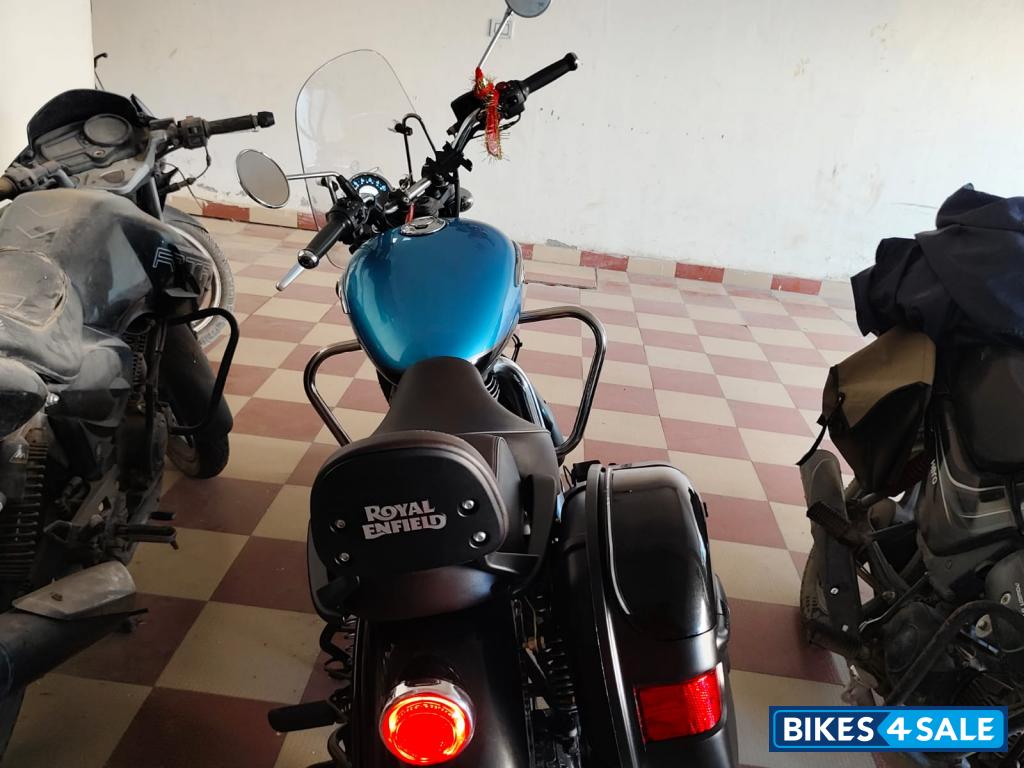 Blue Royal Enfield Meteor 350 Supernova