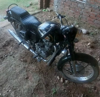 Black Royal Enfield Bullet Standard 350