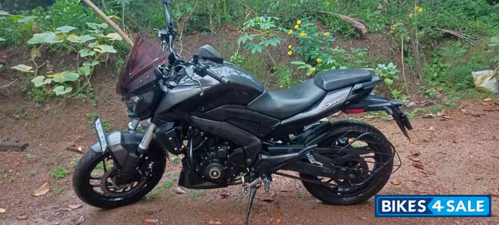 Bajaj Dominar 250 2022