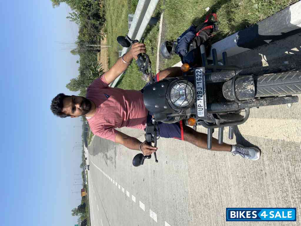 Jawa 42 Dual Channel ABS AllStar Black