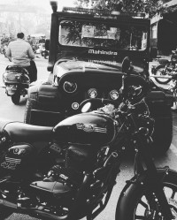 Jawa 42 Dual Channel ABS AllStar Black