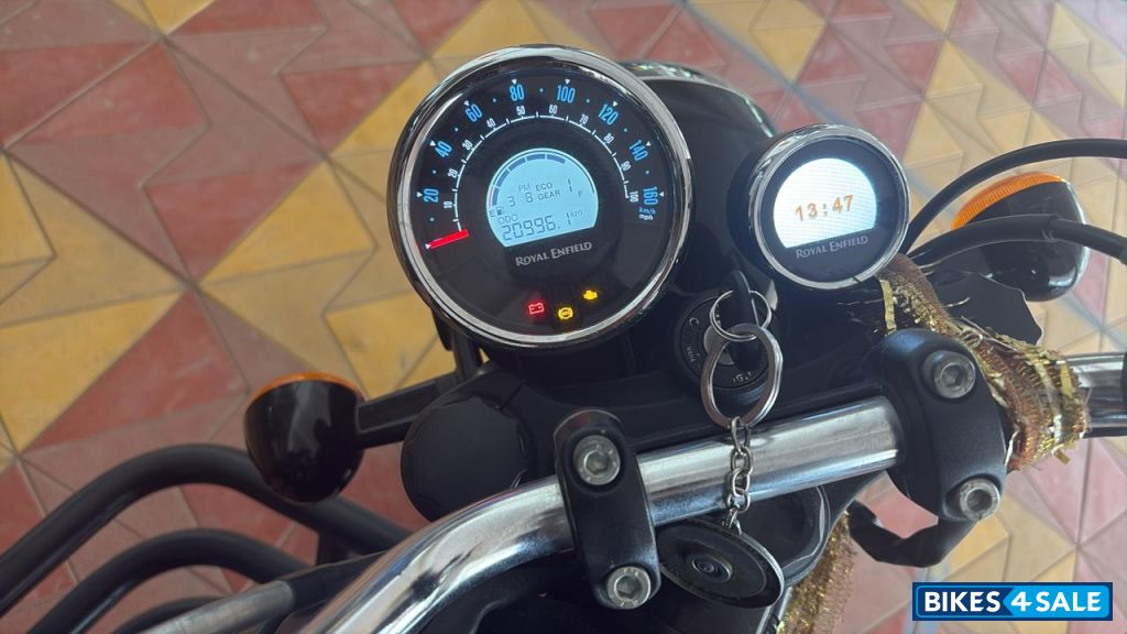 Royal Enfield Meteor 350 Stellar