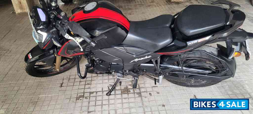 Black TVS Apache RTR 200 4V ABS