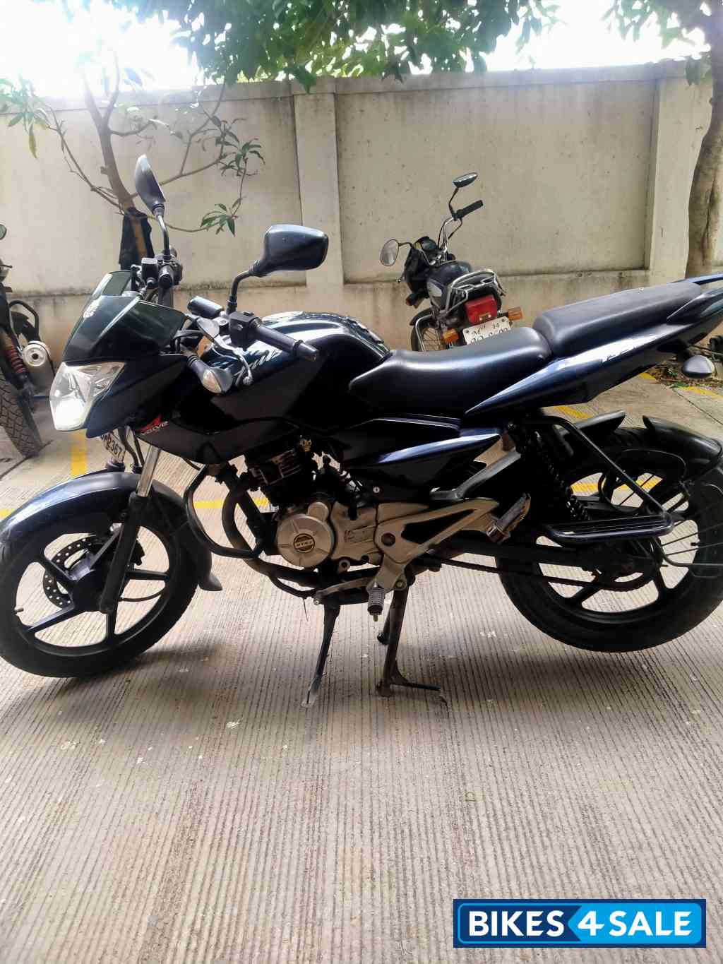 Bajaj Pulsar 135LS