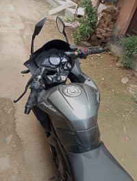 Bajaj Pulsar RS 200 ABS