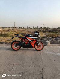 Black Orange KTM RC 200