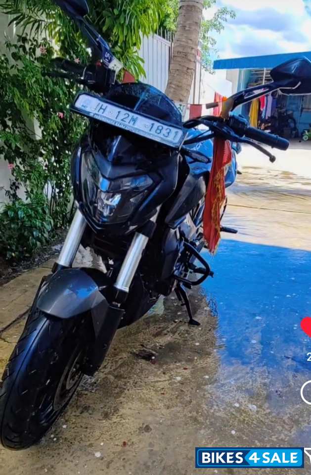 Matt Black Bajaj Dominar 250 Matt Black Bajaj Dominar 250