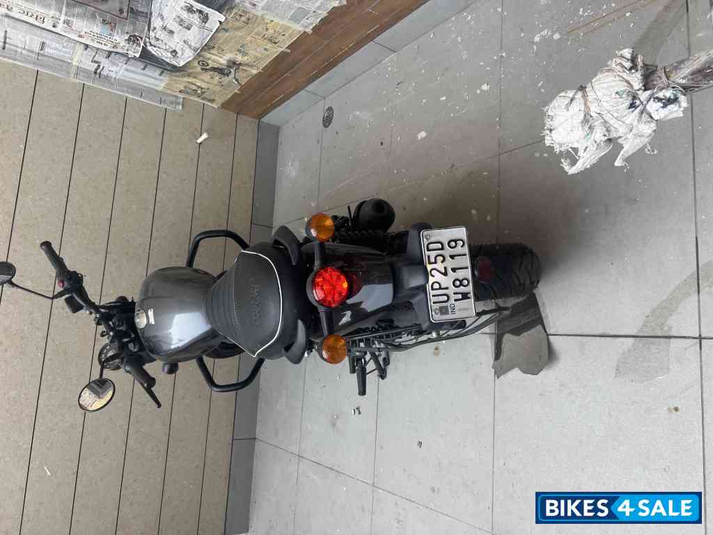 Royal Enfield Hunter 350 Metro