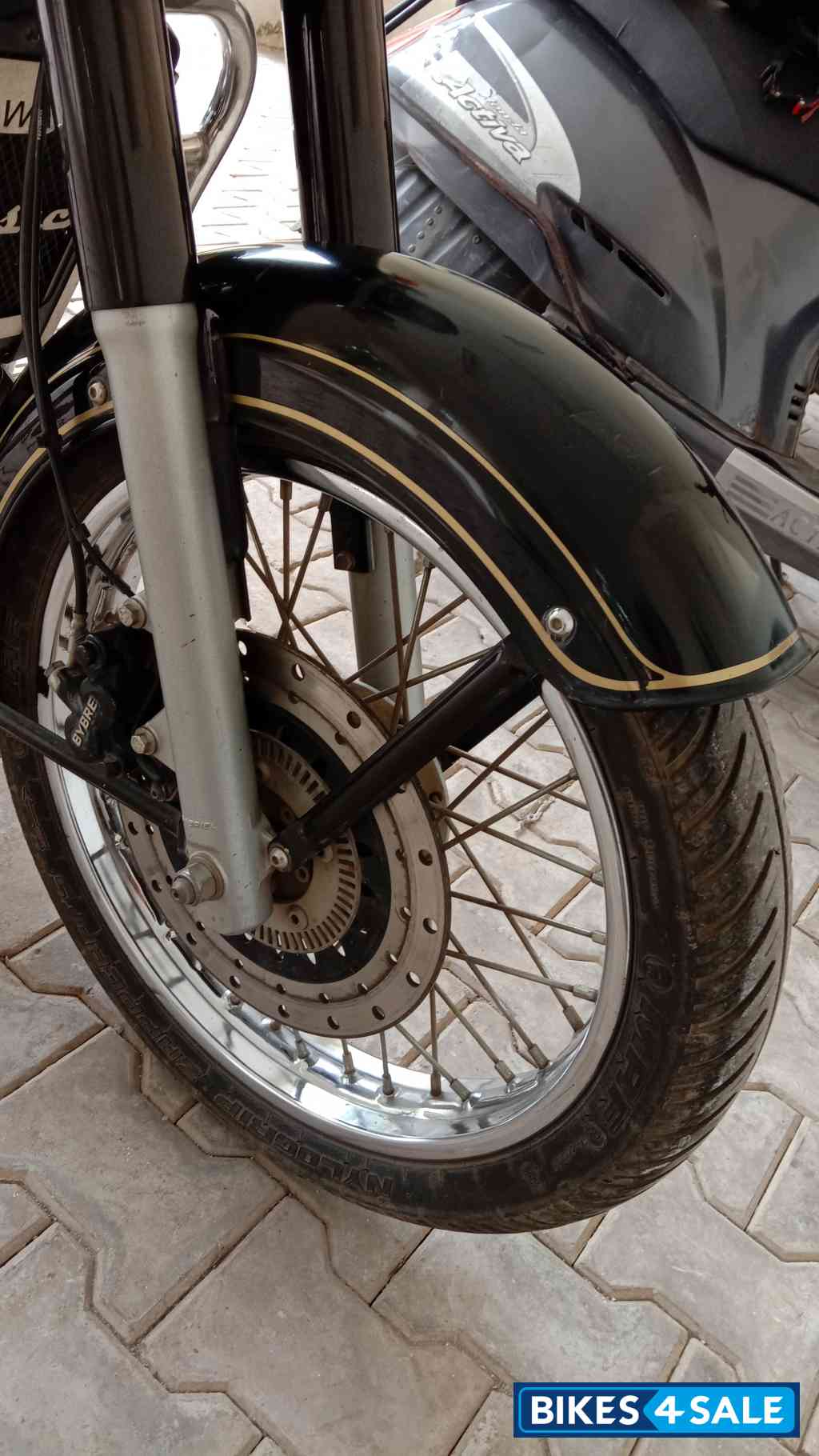 Black & Silver Jawa Jawa BS6