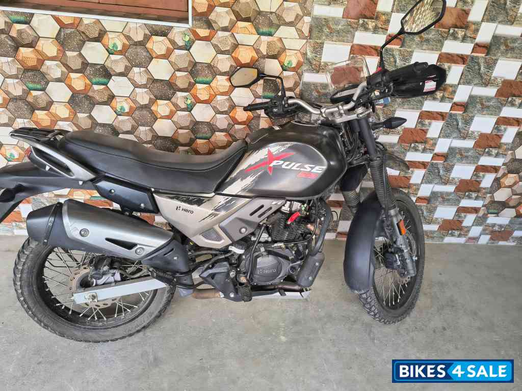 Matt Grey Hero XPulse 200