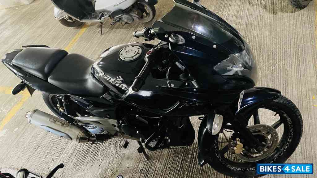 Bajaj Pulsar 220 DTSi Bajaj Pulsar 220 DTSi