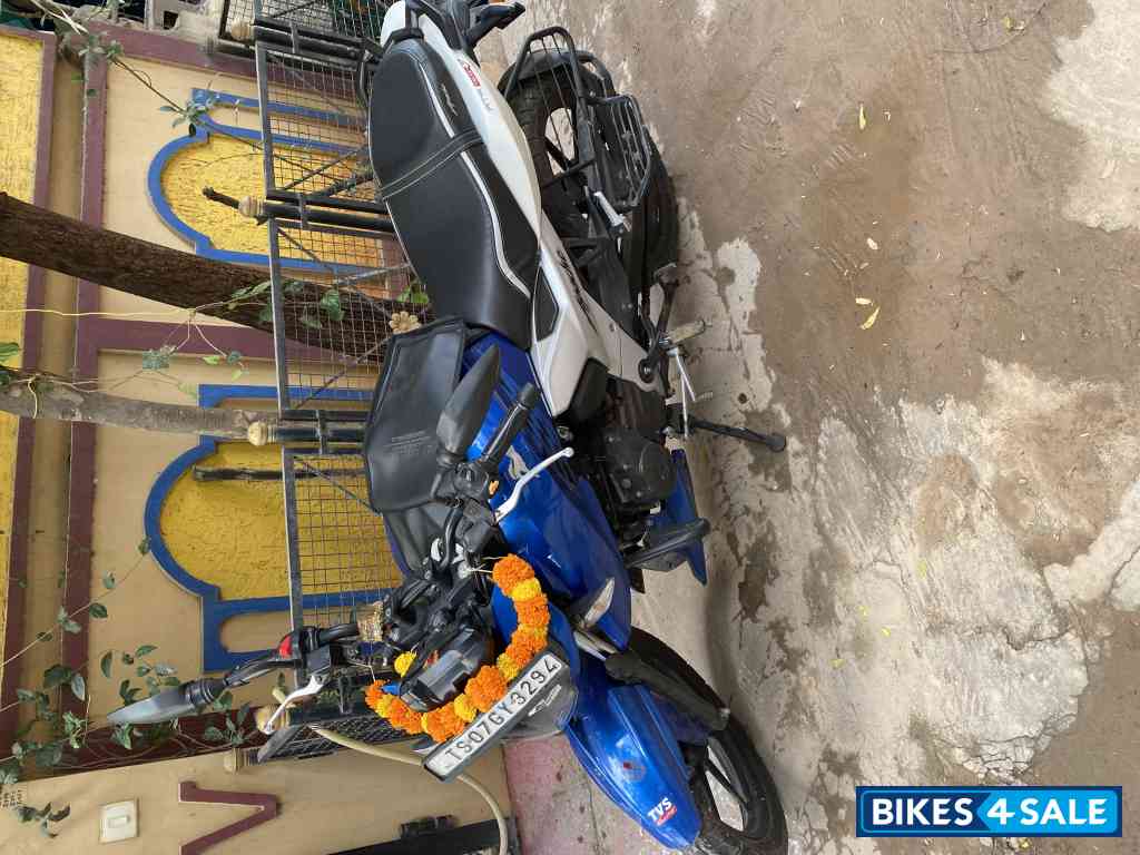 TVS Apache RTR 160 4V