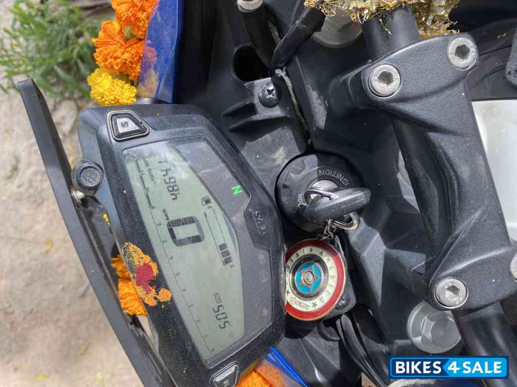 TVS Apache RTR 160 4V