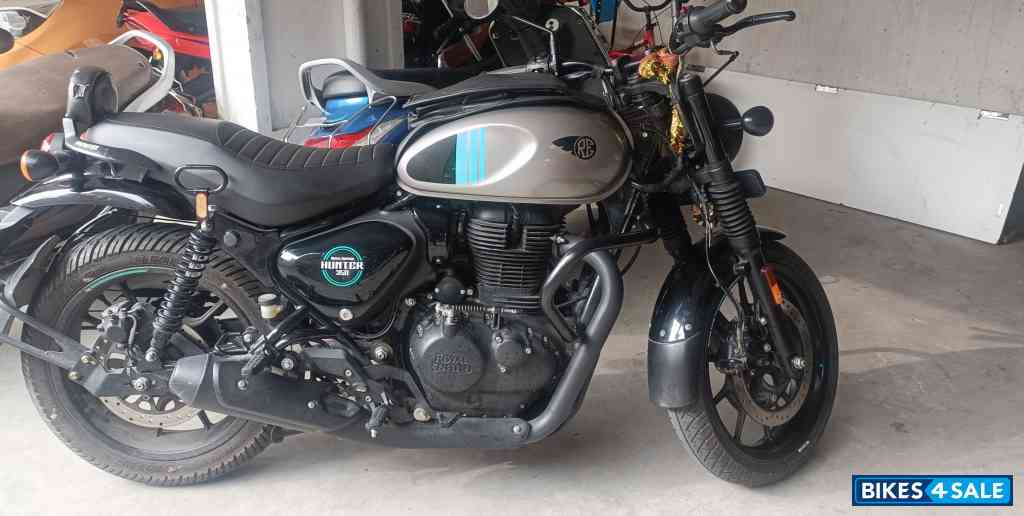 Royal Enfield Hunter 350 Metro