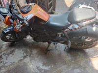 KTM Duke 200