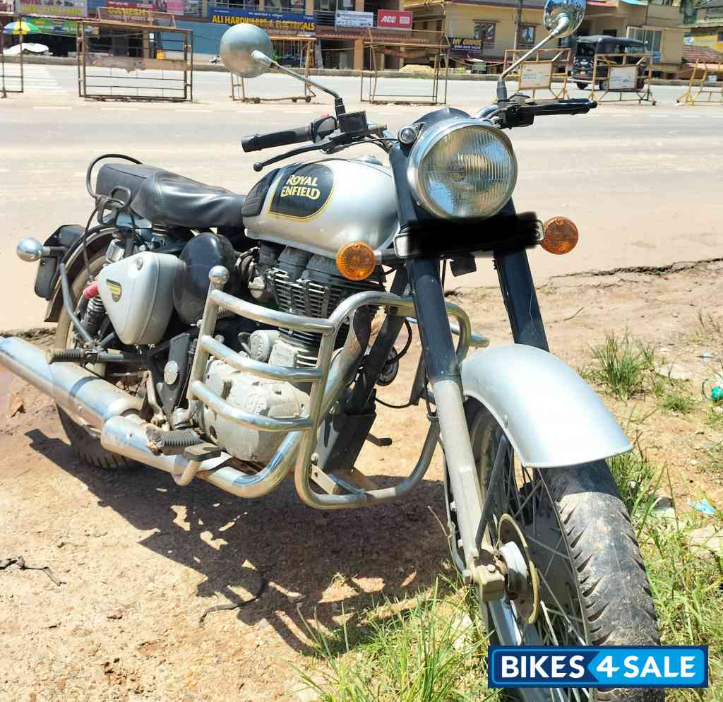 Royal Enfield Bullet 350