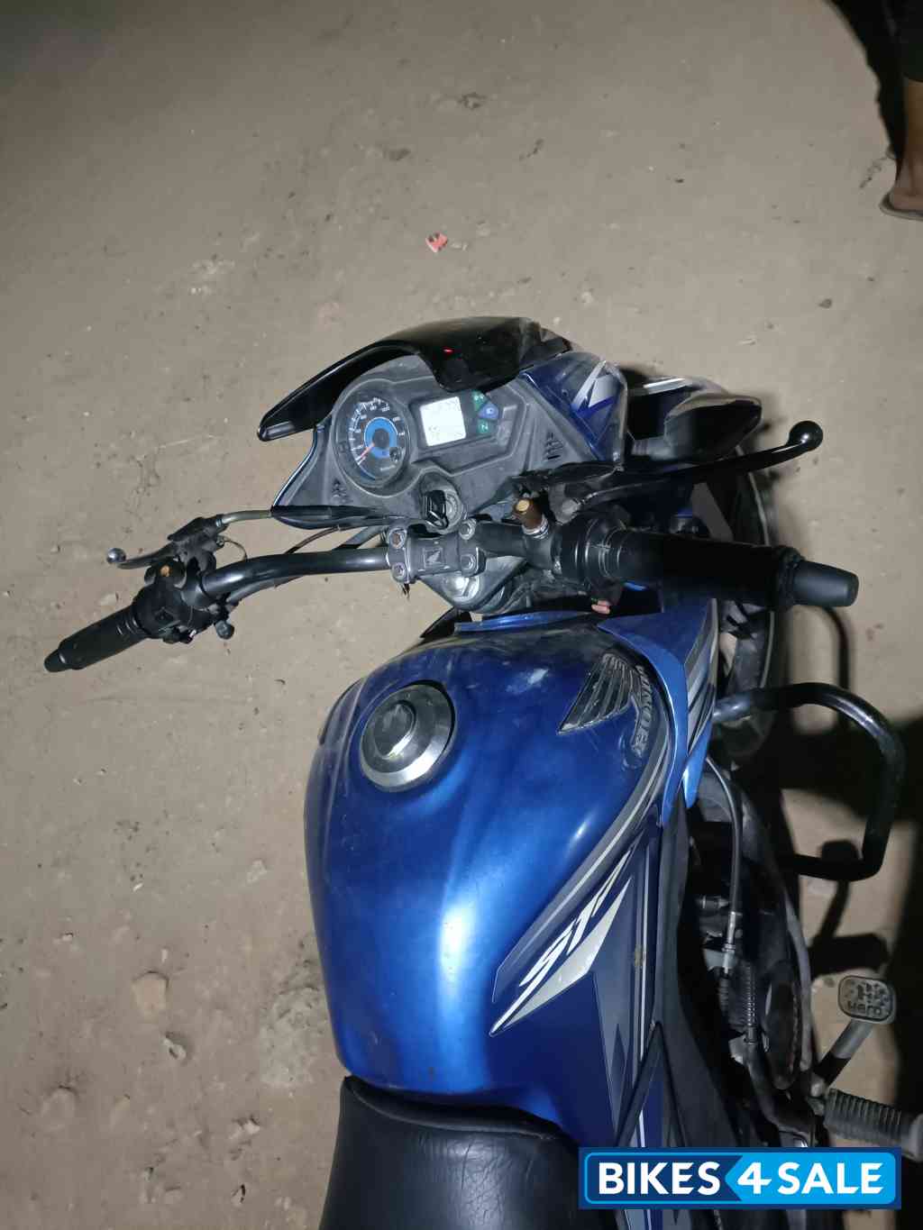 Blue Honda CB Shine SP