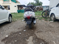 White Suzuki Access 125 Ride Connect Edition