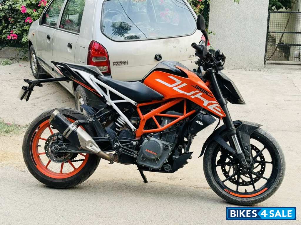 KTM Duke 390