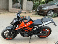 KTM Duke 390