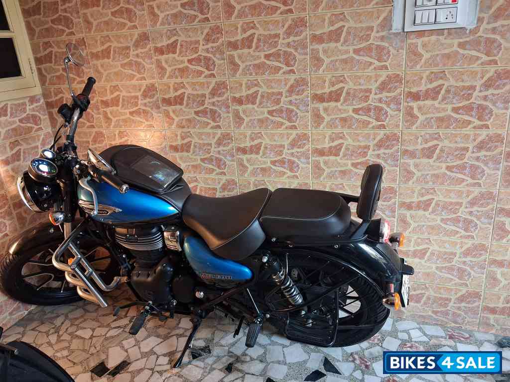 Super Nov Blue Royal Enfield Meteor 350 Supernova