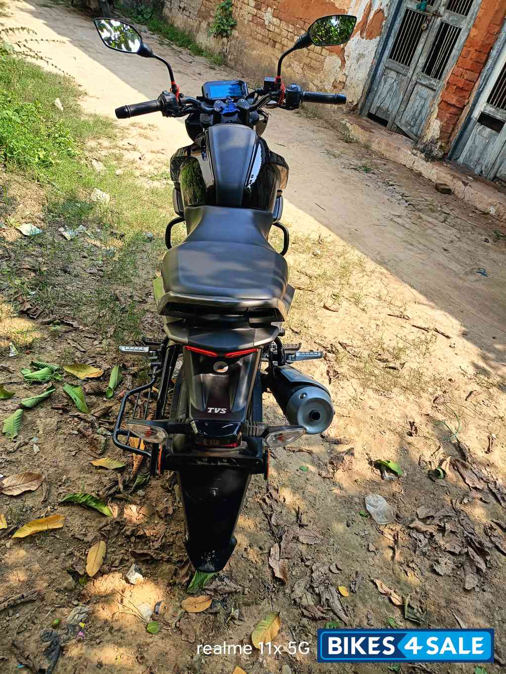 TVS Raider Split Seat