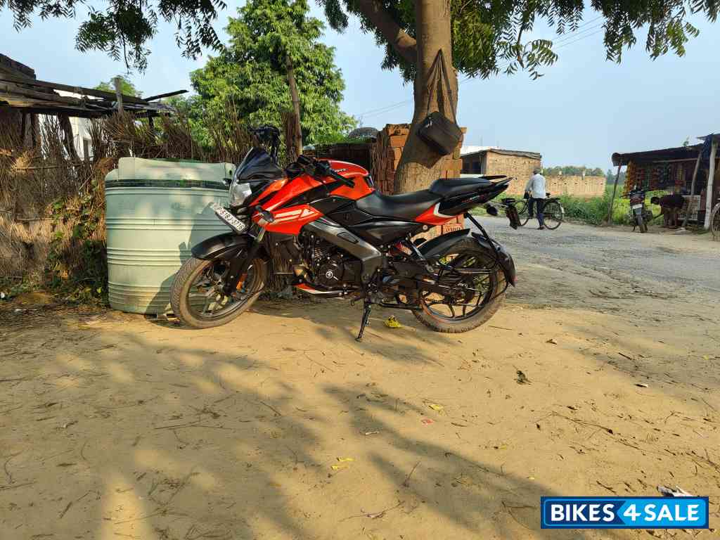 Bajaj Pulsar NS 125