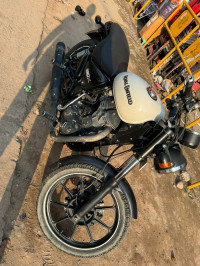 Royal Enfield Thunderbird X 350