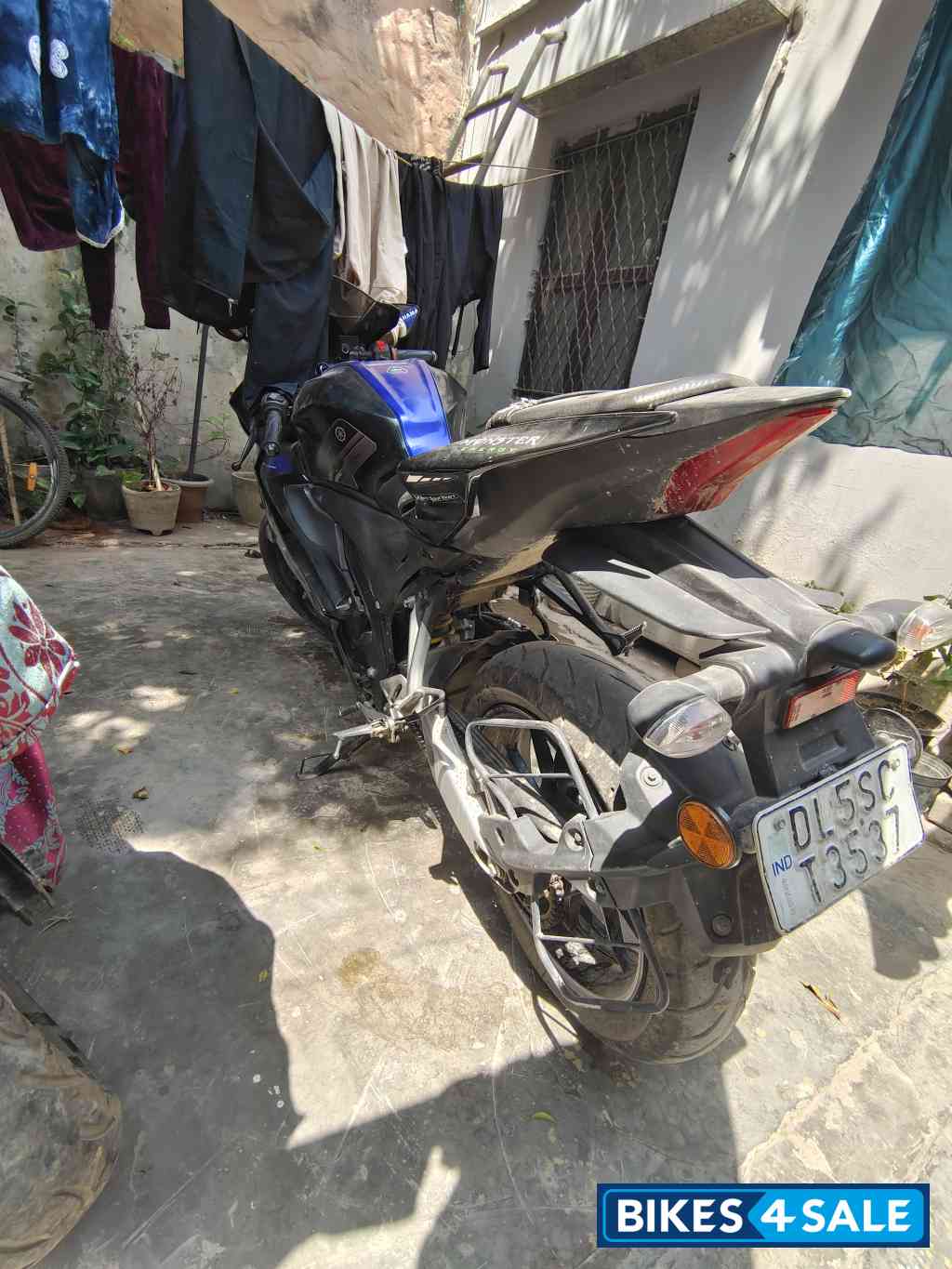 Yamaha R15M Monster Energy MotoGP Edition